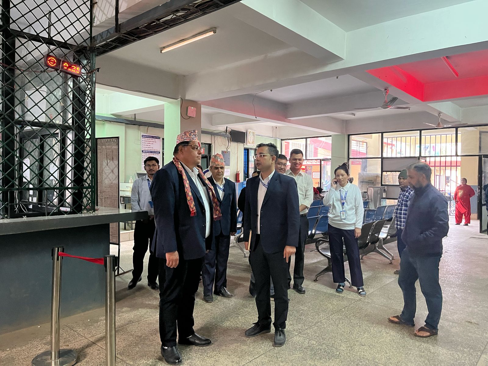 Mr. Secretary Dr. Vishwa Bandhu Bagale visited Damauli Hospital 2081-11-25
